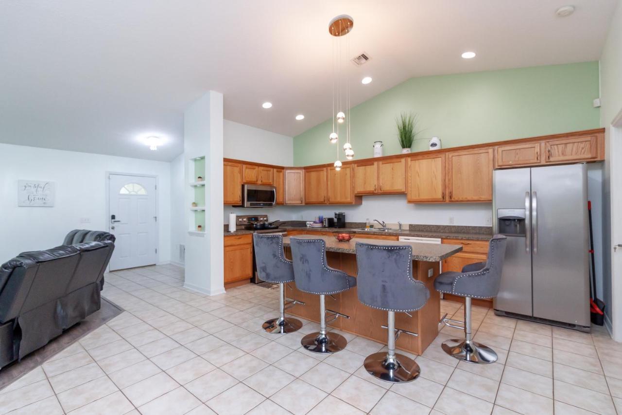 Gorgeous Fully Furnished 2-Bedroom Luxury Villa Kissimmee Eksteriør billede